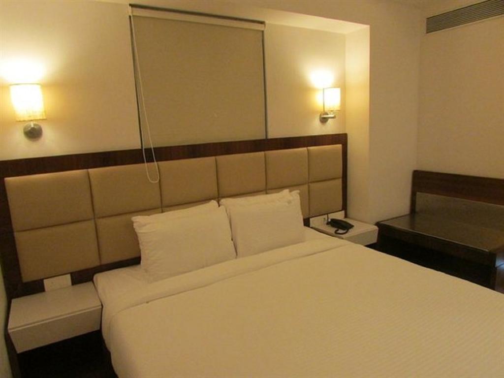 Hotel Better Home International Mumbai Room photo